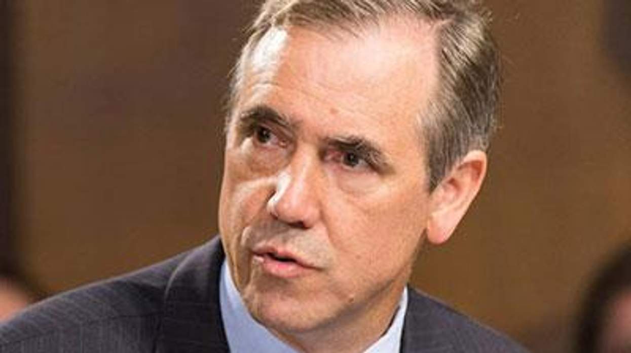 Jeff-merkley-x400