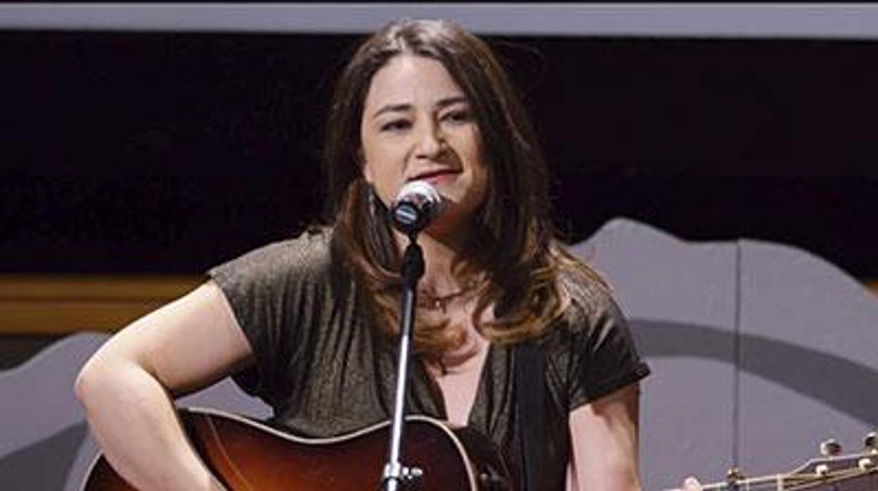 Jennifer-knapp-tedx-x400