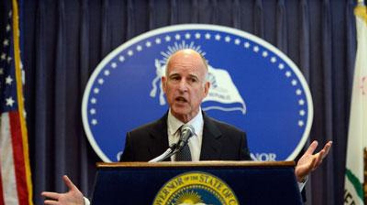 Jerrybrownx400_advocate_0