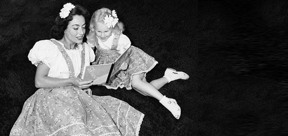 Joan-and-christinax633_0