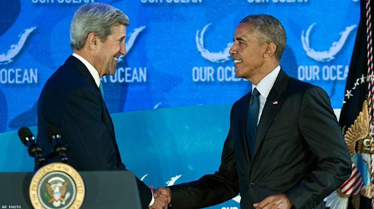 JOHN KERRY BARACK OBAMA