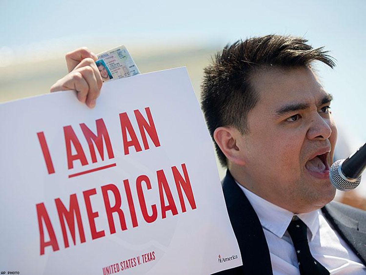 Jose Antonio Vargas speaks to supporters of fair immigration in front of the Supreme Court