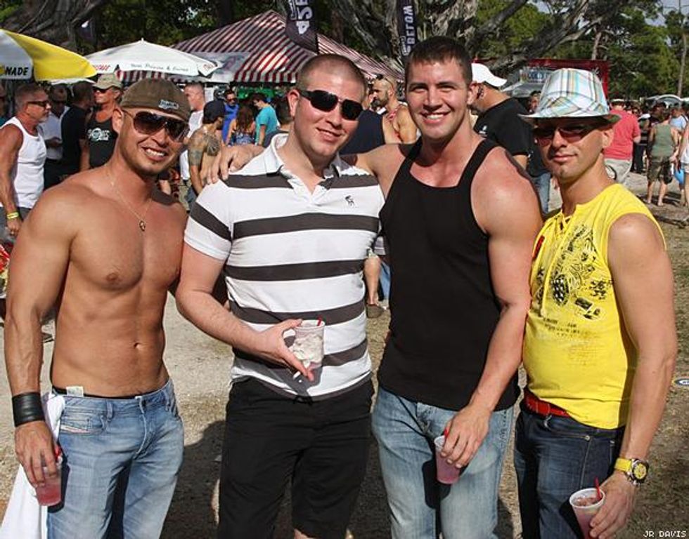 Jrdavis_fourguysx600