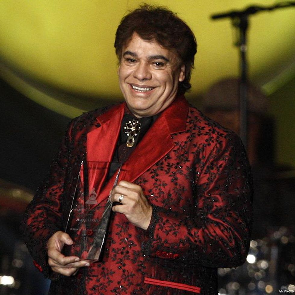 Juan-gabriel-seconday-art-x750d