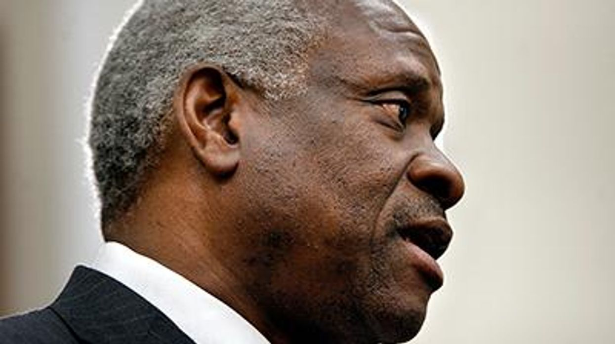 Justice-clarence-thomas-x400