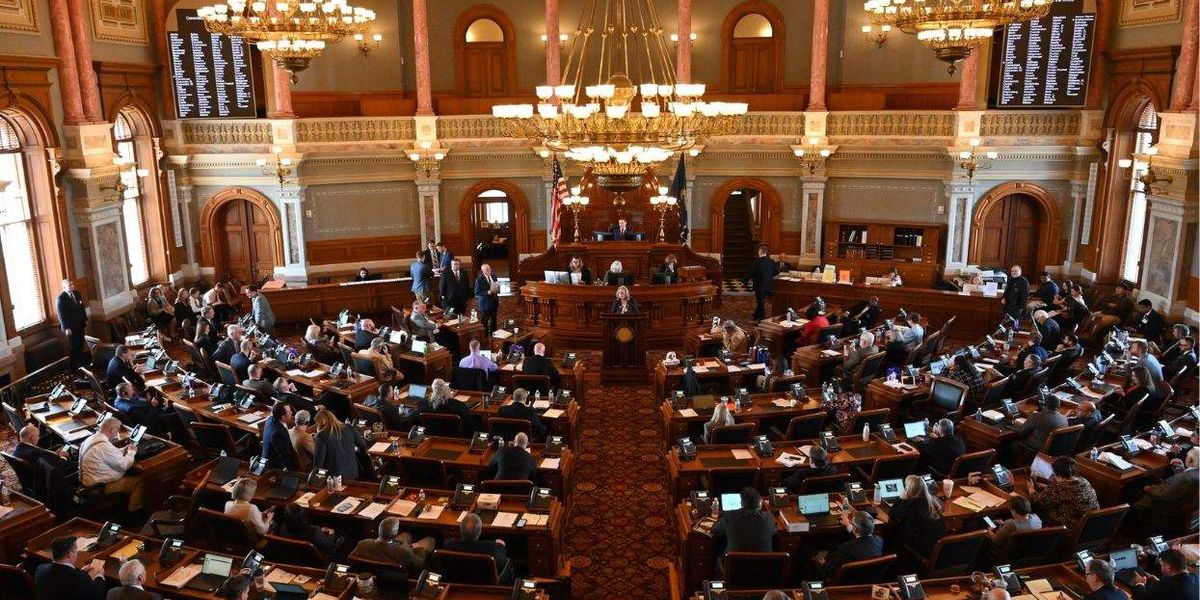 Kansas lawmakers override governor's veto of anti-trans 'bathroom bounty' bill