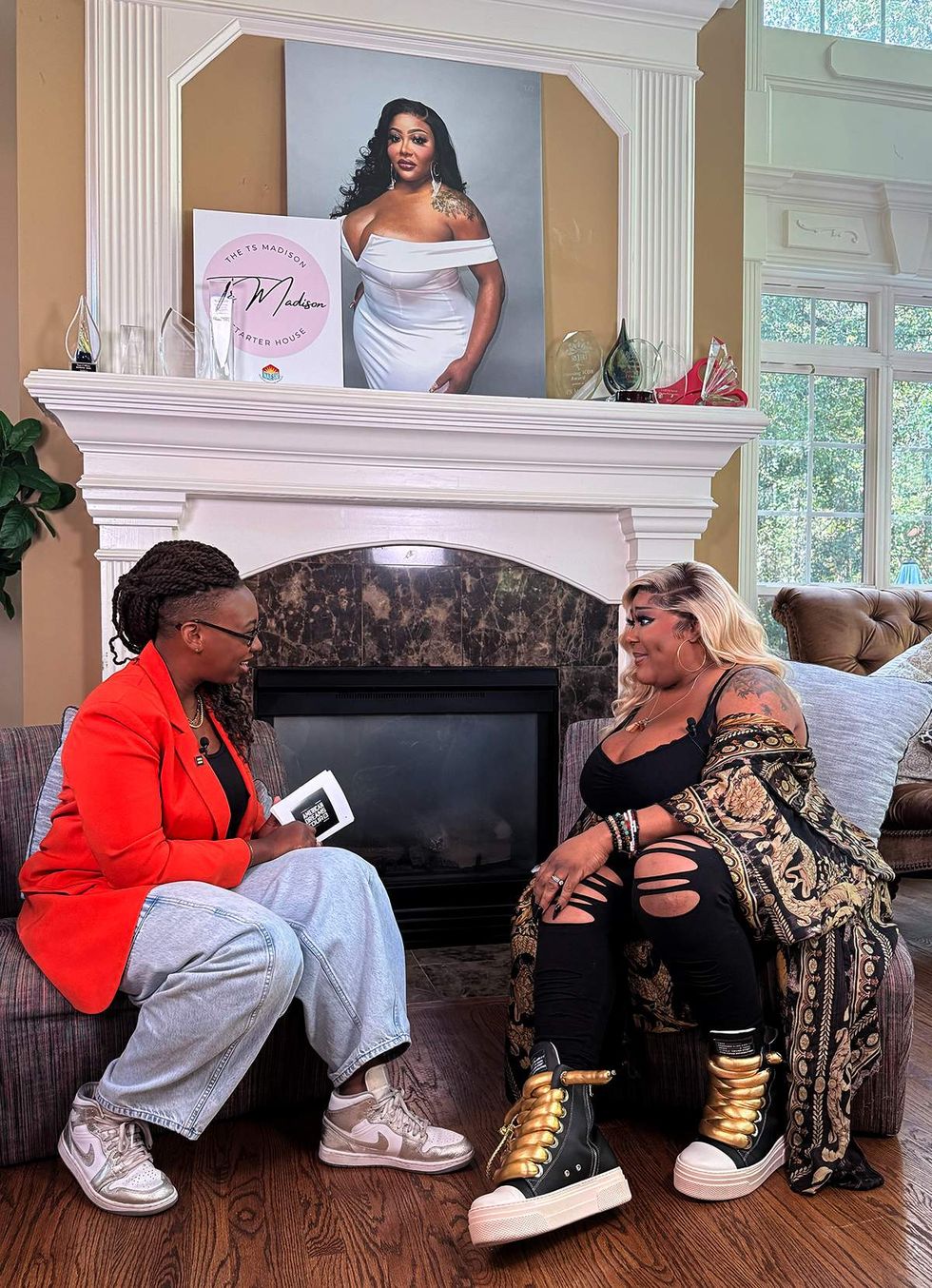 Kelley Robinson with Ts Madison at the Human Rights Campaign Altanta storytelling training