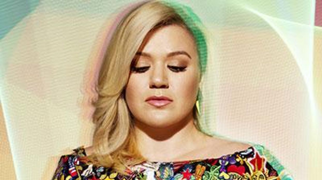 Kelly-clarkson-x400
