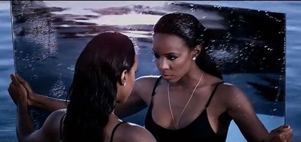 Kellyrowlanddirtylaundry_1