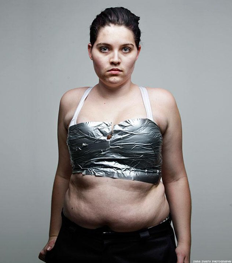 Kenna_man_corsetx633_0