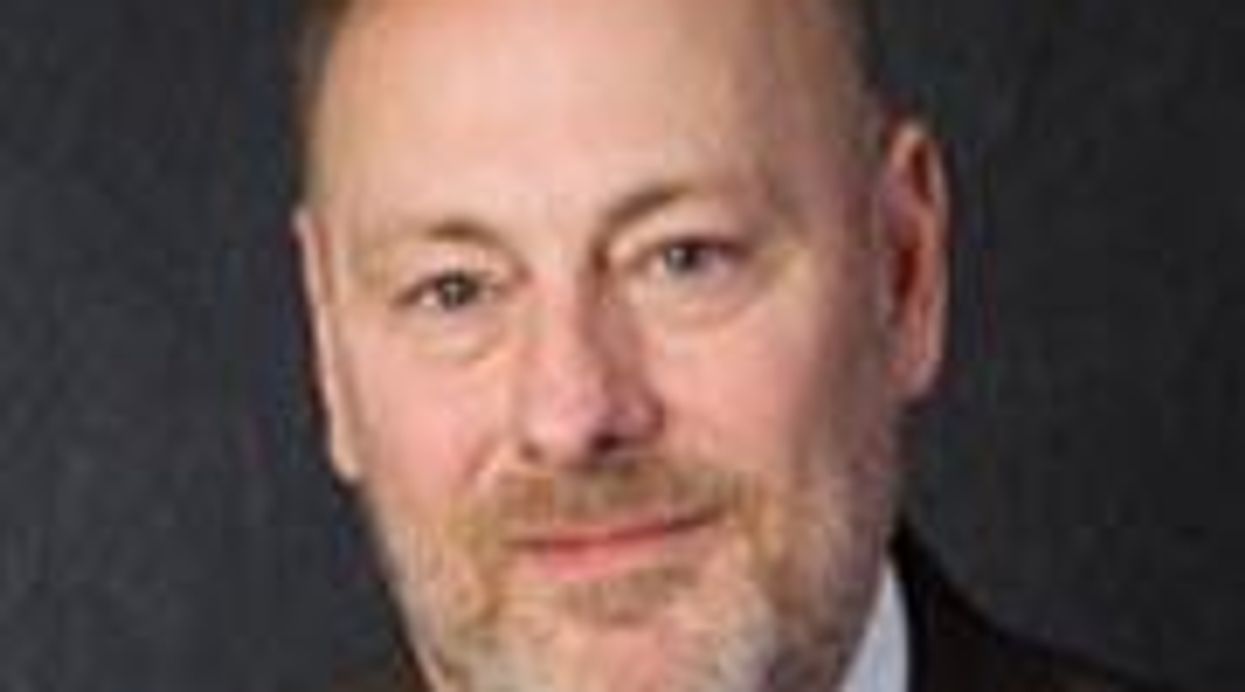 Kenneth-upton-x-180-%28lambdalegal%29