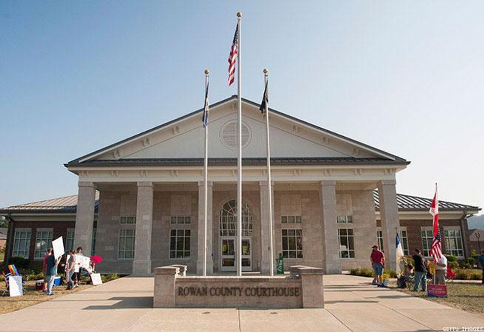 Kim-davis-timeline-02