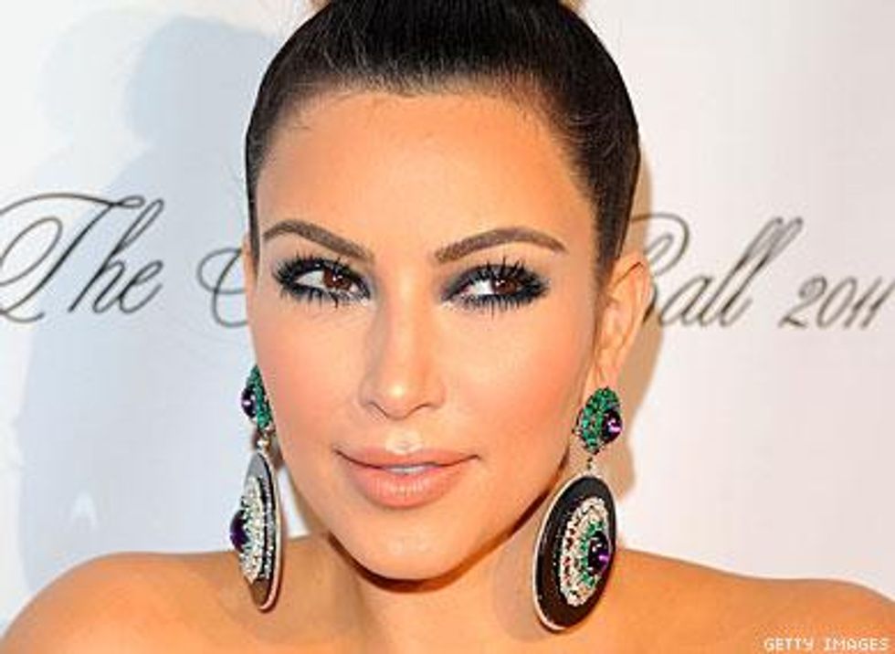 Kardashian Naked Lesbian Orgy - Lesbian Outrage Over Kim Kardashian