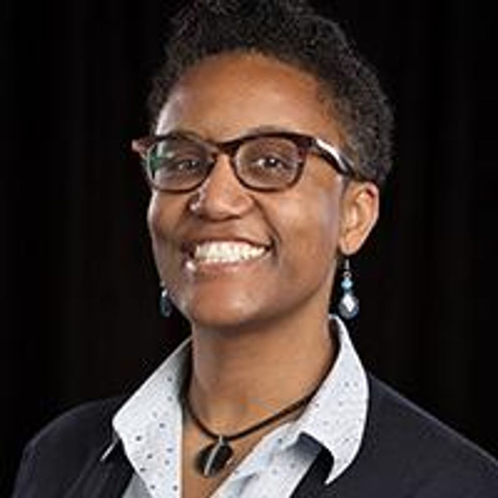 Kimberleigh-joy-smith-x200