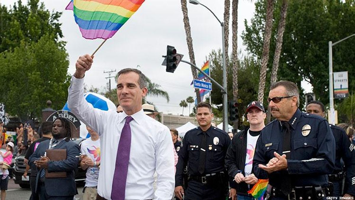 LA Mayor Eric Garcetti and former LAPD Chief Charlie Beck