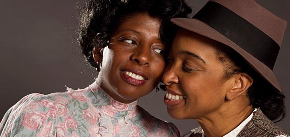 Lady_and_a_womanx633