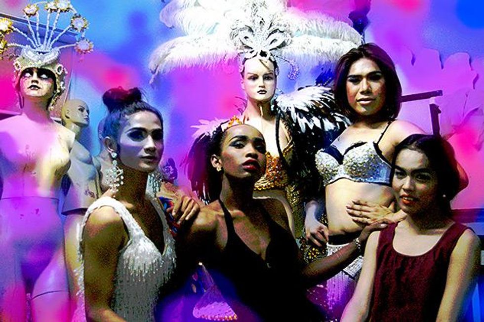 Lady-boy-show-131x633_0