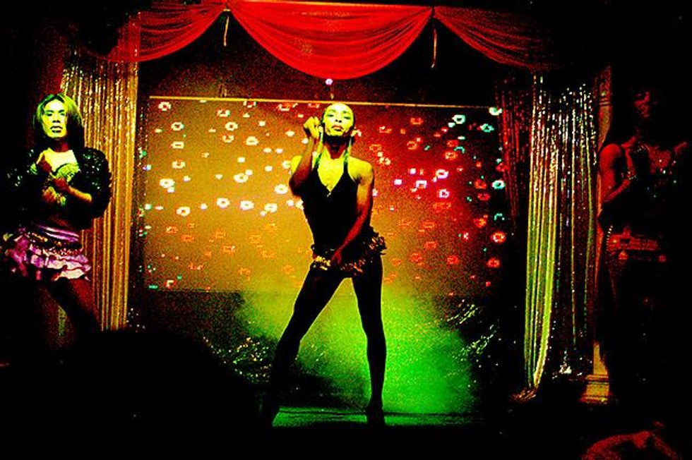 Lady-boy-show-278x633_0