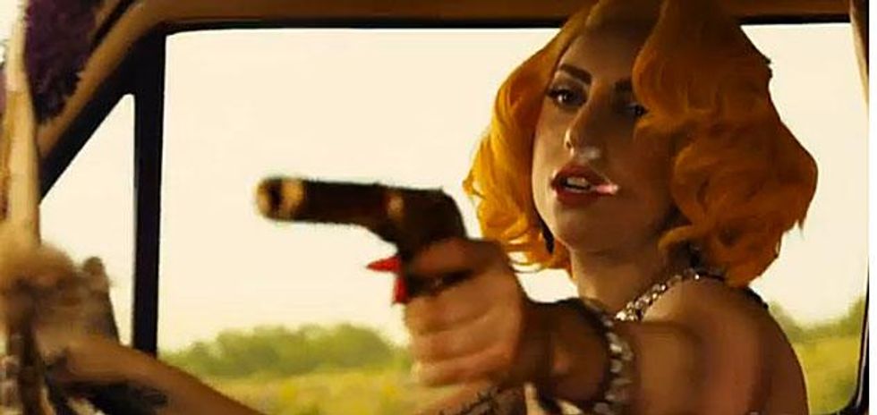 Lady-gaga-machete-killsx633_0
