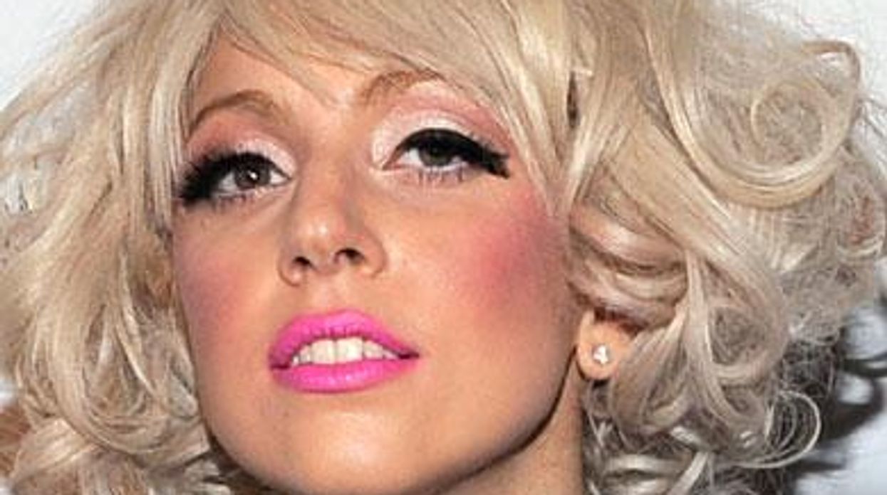 Lady_gaga200910x390_3