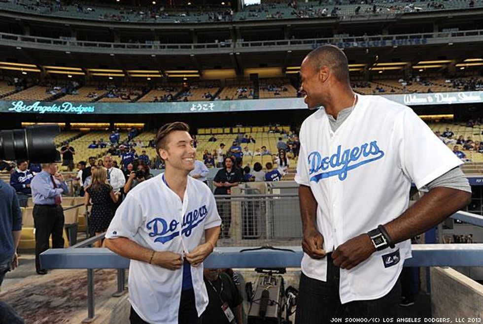 Lance-bass-and-jason-collins-wardrop-change-into-dodger-gearx633_0