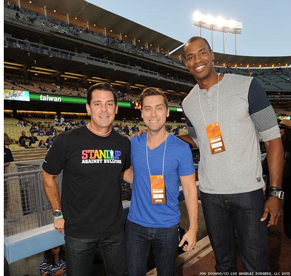 Lance-bass-billy-bean-and-jason-collins-looking-stylishly-casual-pre-gamex633_0