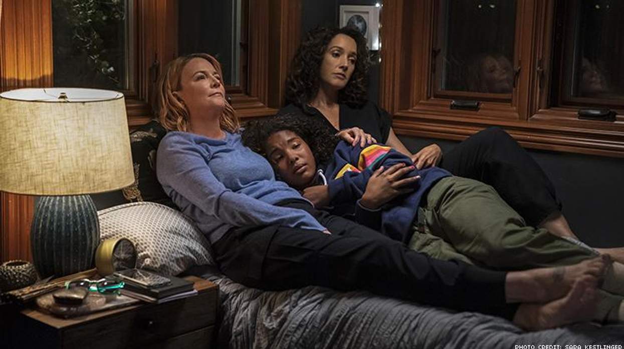 Laurel Holloman, Jordan Hull, Jennifer Beals