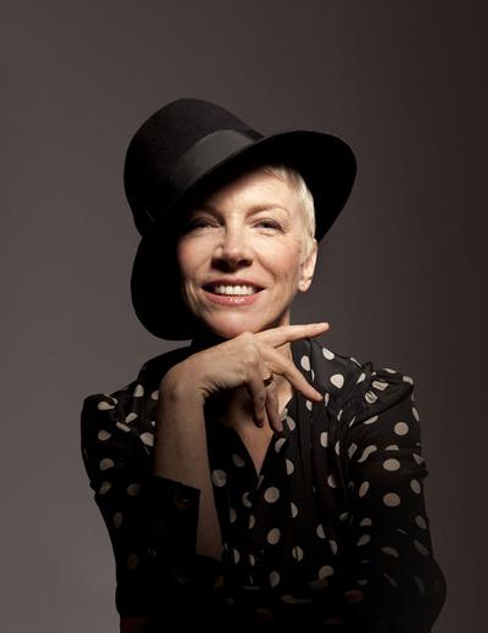 Lennox_nostalgia_main2_0