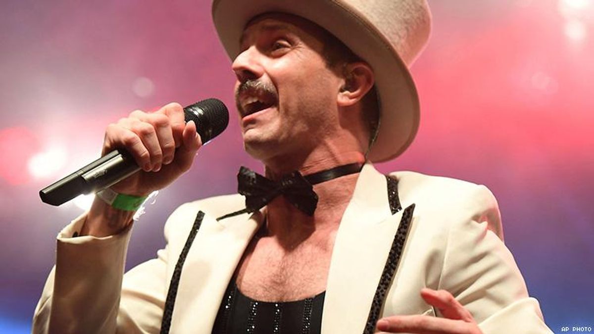 LGBTQ&A Podcast: Jake Shears Talks Going Solo 