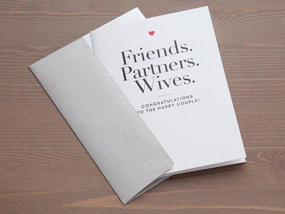 Lifestyle_friendspartnerswives_designwithheart