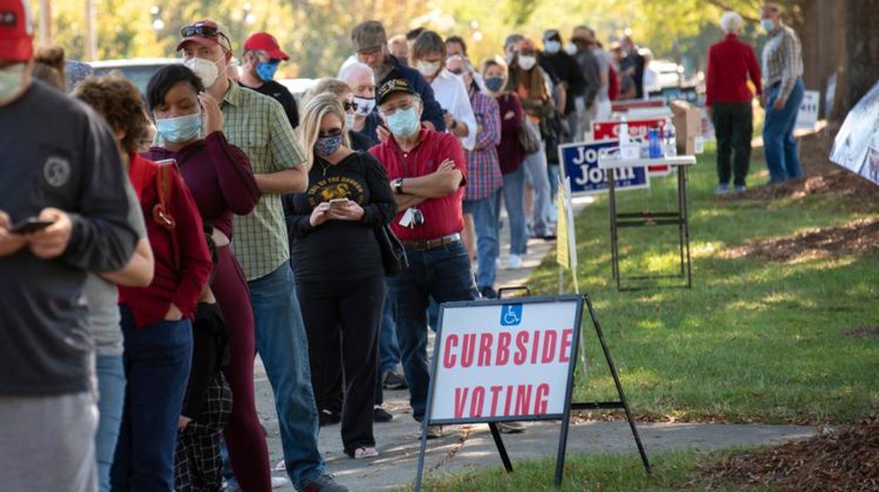 Line of people at a polling station