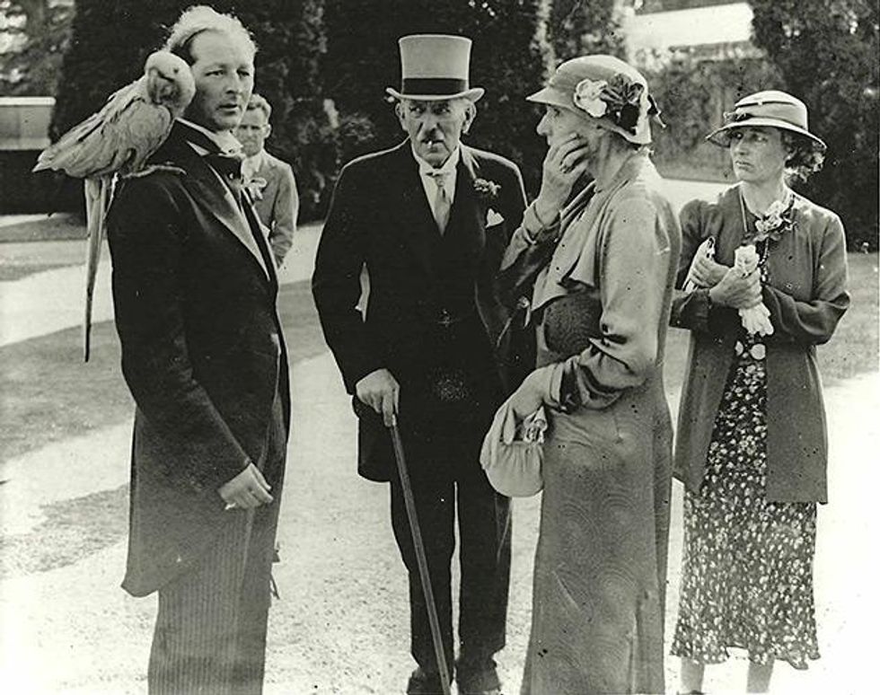 Lord-tredegar_groupx633_0