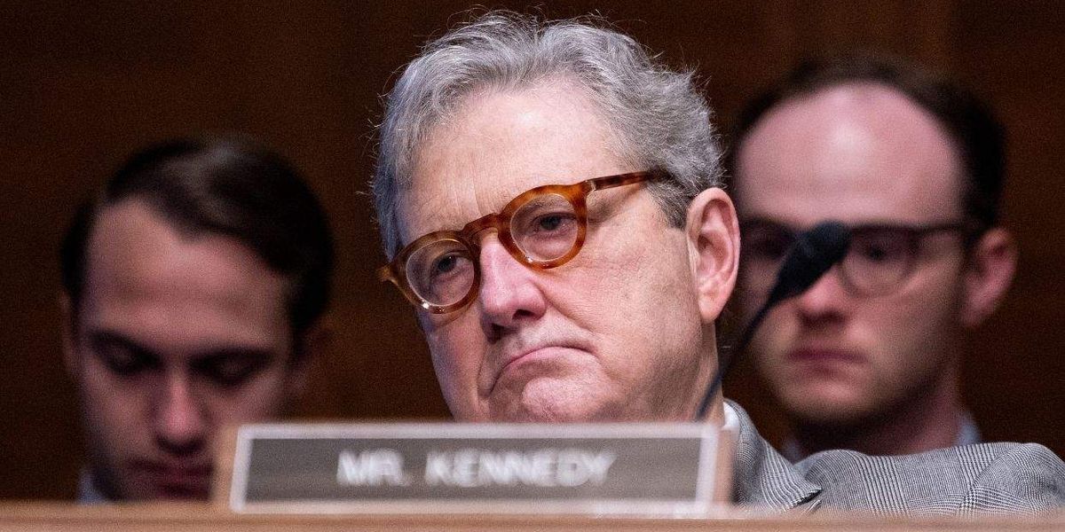 If anyone should get a motel room, it's Senator John Kennedy and Donald Trump