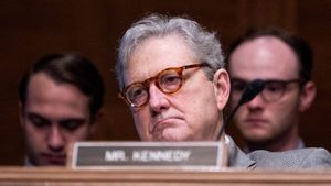 If anyone should get a motel room, it’s Senator John Kennedy and Donald Trump
