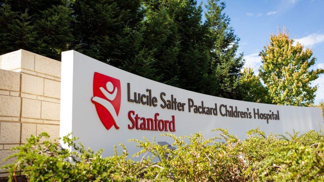 lucile salter packard children's hospital stanford exterior sign