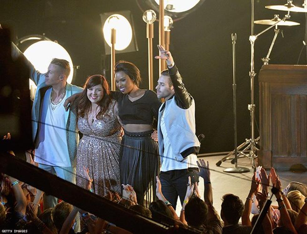 Macklemore and Ryan Lewis sing \u201cSame Love\u201d featuring Mary Lambert. (2013)