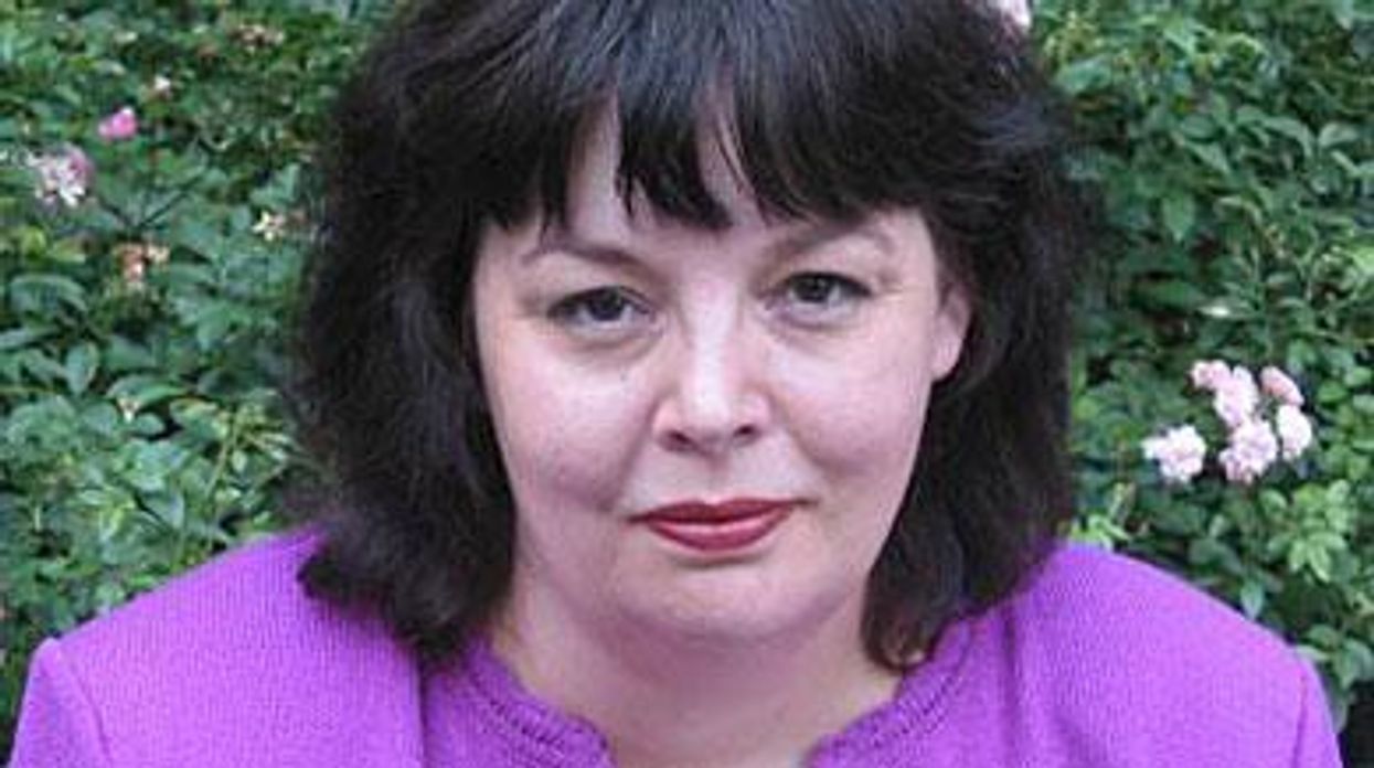 Maggie_gallagherx390_0