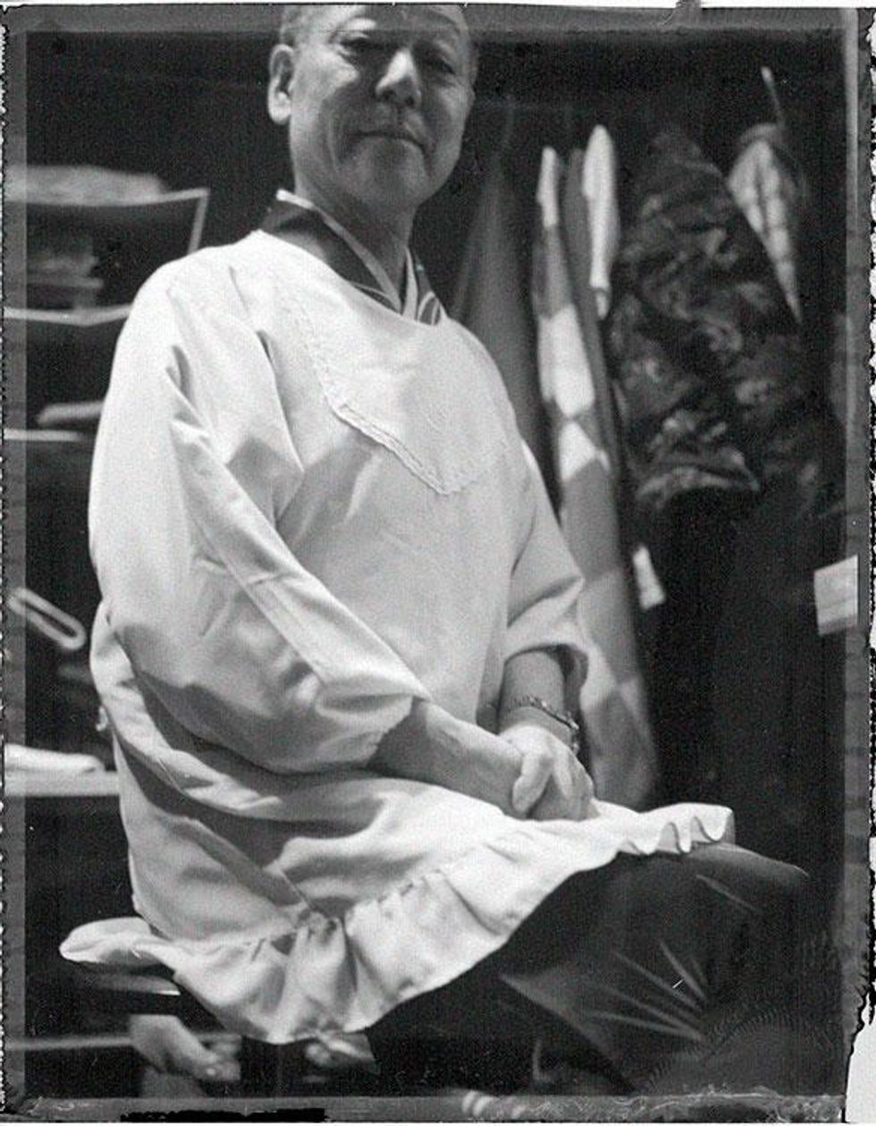 Mandy, cabaret owner