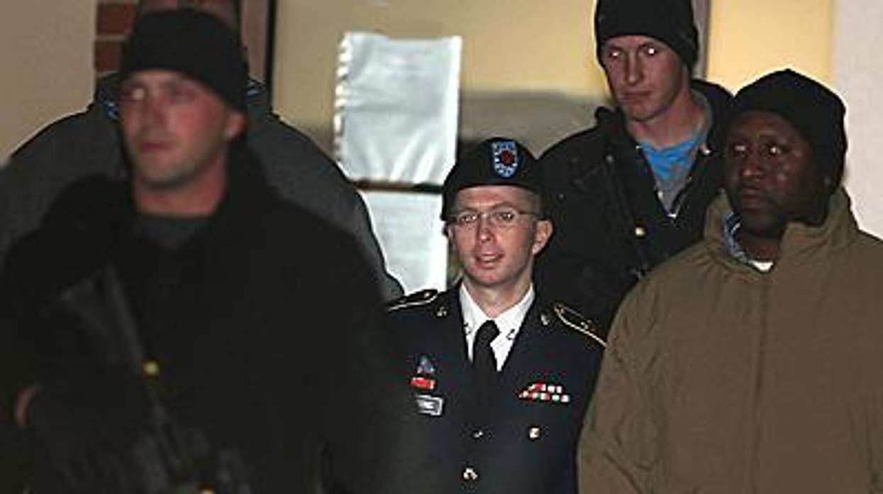 Manning_goonsx400_0_0_0