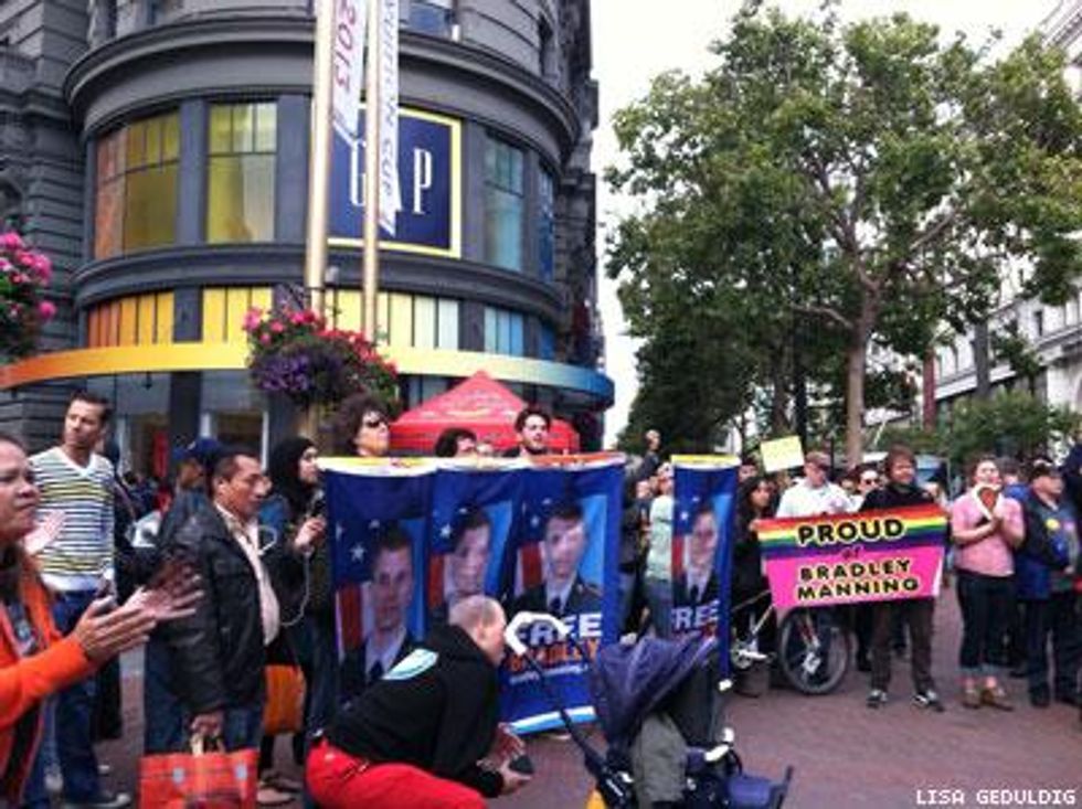 Manningrallyx400_advocate