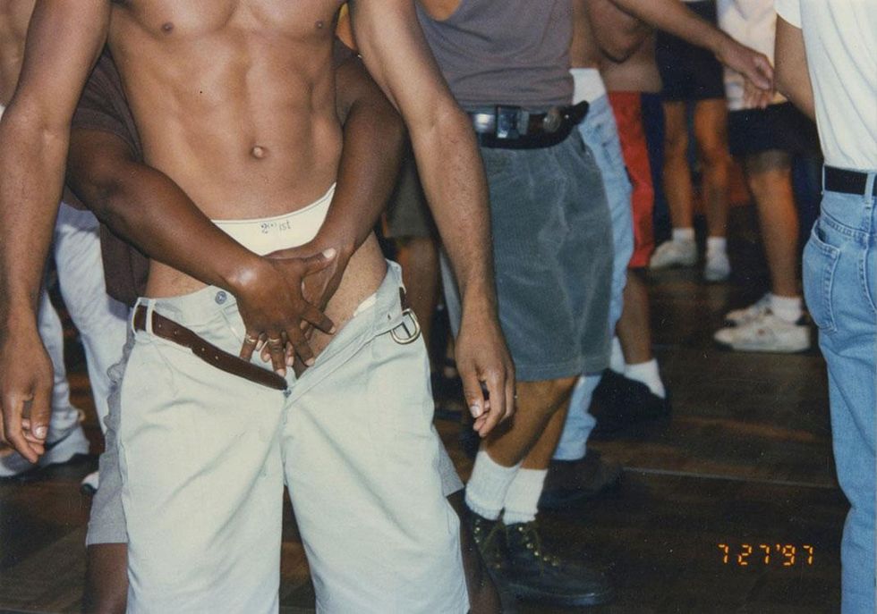 Mario Sandoval, Dancing at Arena Nightclub, Hollywood, 1997. Courtesy of the artist.