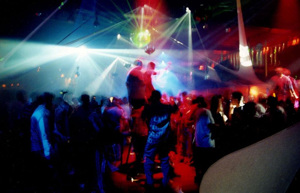 Mario Sandoval, Escandalo Revival at Arena Nightclub, Hollywood, 2002. Courtesy of the artist.