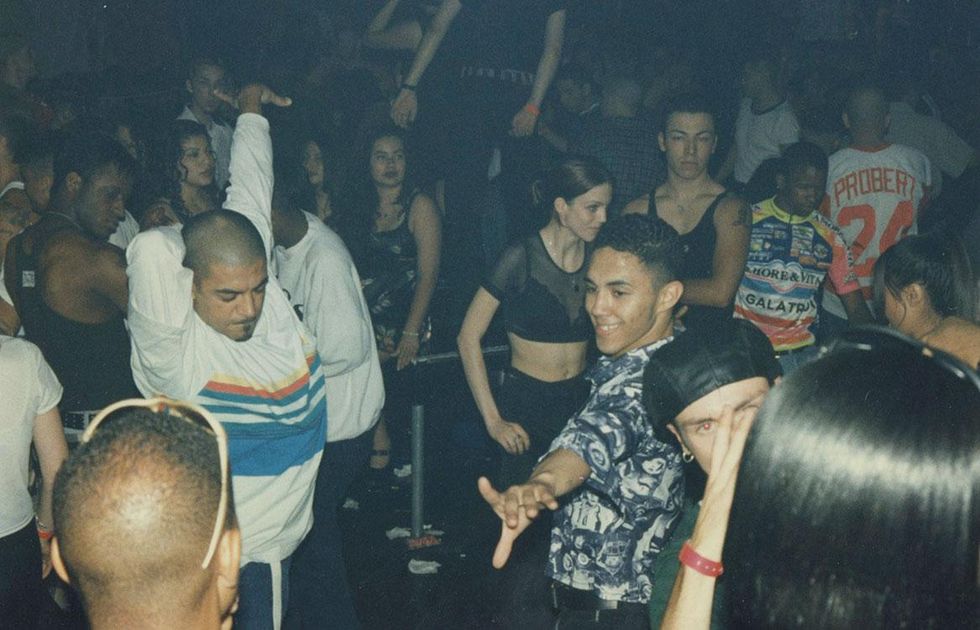 Mario Sandoval, House of Xtravaganza at Arena Nightclub, Hollywood, 2002. Courtesy of the artist.