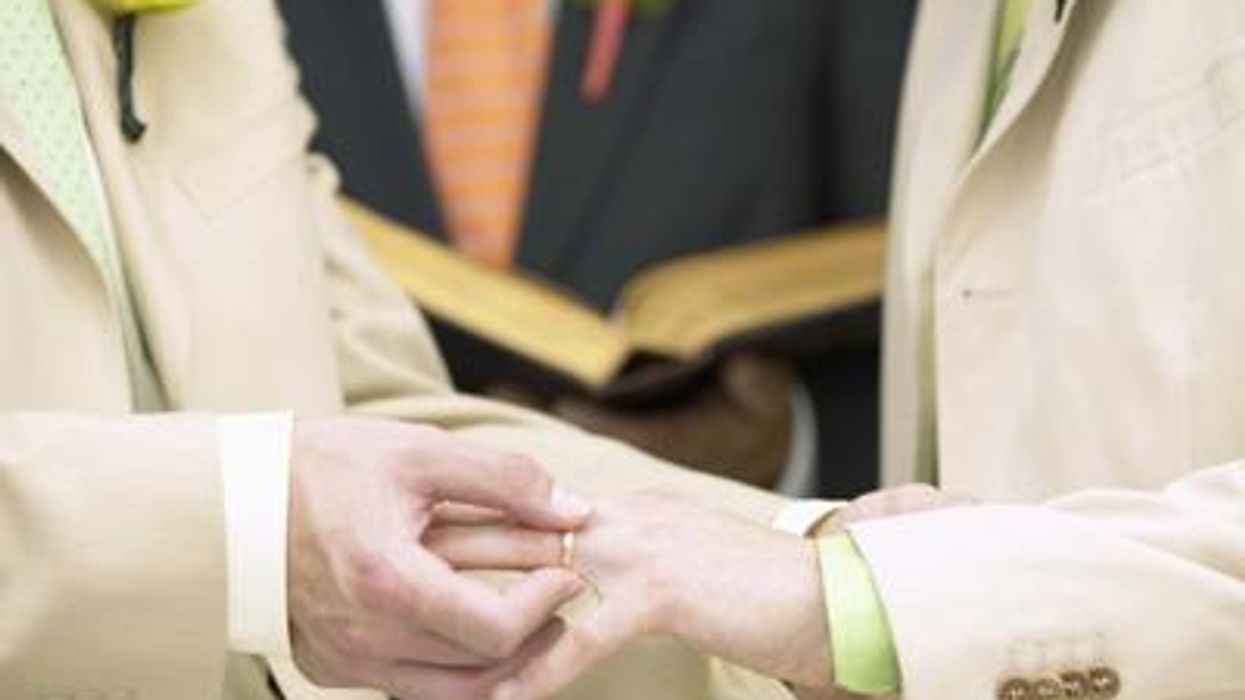 Marriageequalityceremonyx400_advocate_0