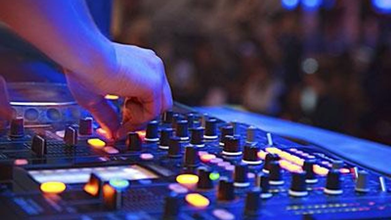 Maryland-dj-refuses-to-work-gay-birthday-partyx400