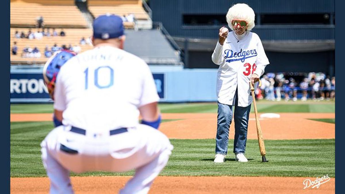 Maybelle Blair Throws Out First Pitch at Dodger Stadium