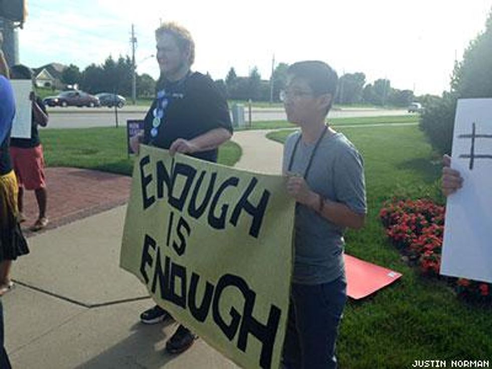 Meagan-taylor-3x400_0