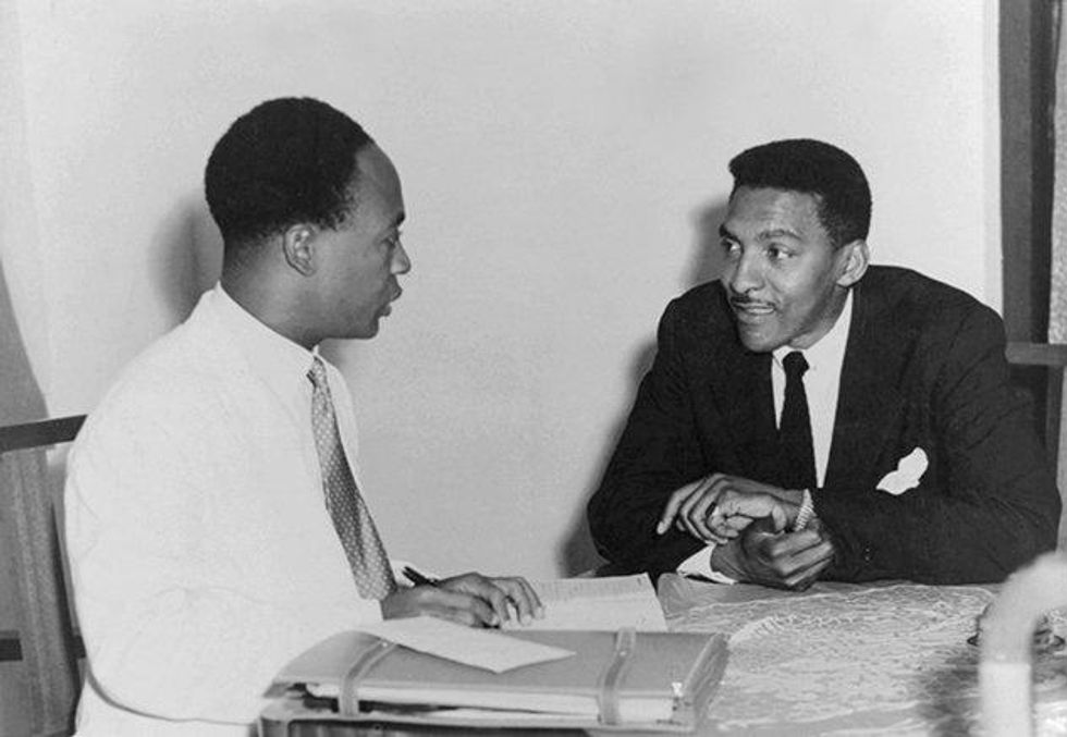 Meeting with Kwame Nkrumah in Accra, Ghana, 1952. Courtesy Fellowship of Reconciliation.