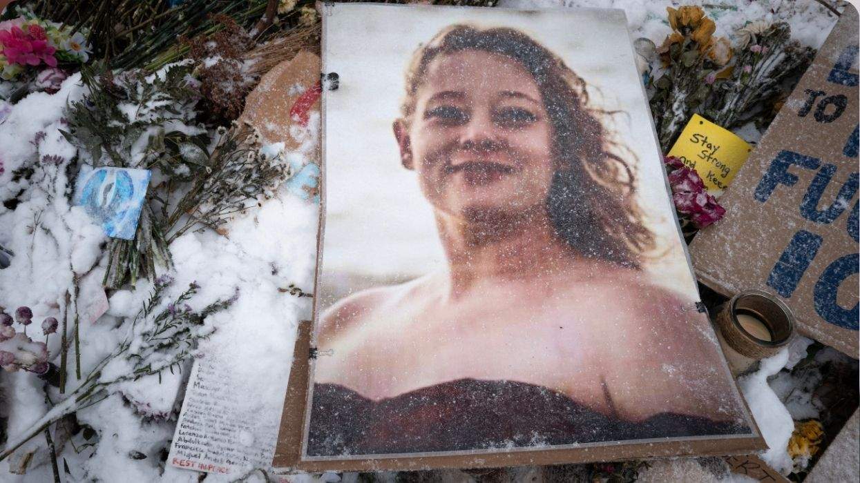 memorial for renee good