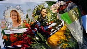 Libs of TikTok's Chaya Raichik doxxes, harasses supporters of Alex Pretti, Renee Good